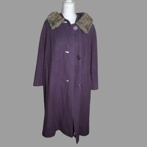 VTG 1950s Grandura Purple Wool Coat w/ Fur Collar Union Made Hand Tailored Rare